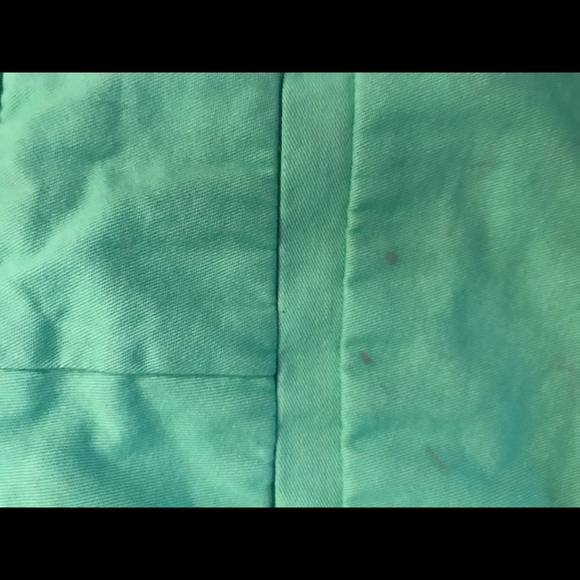 Shorts - Picture 3 of 3